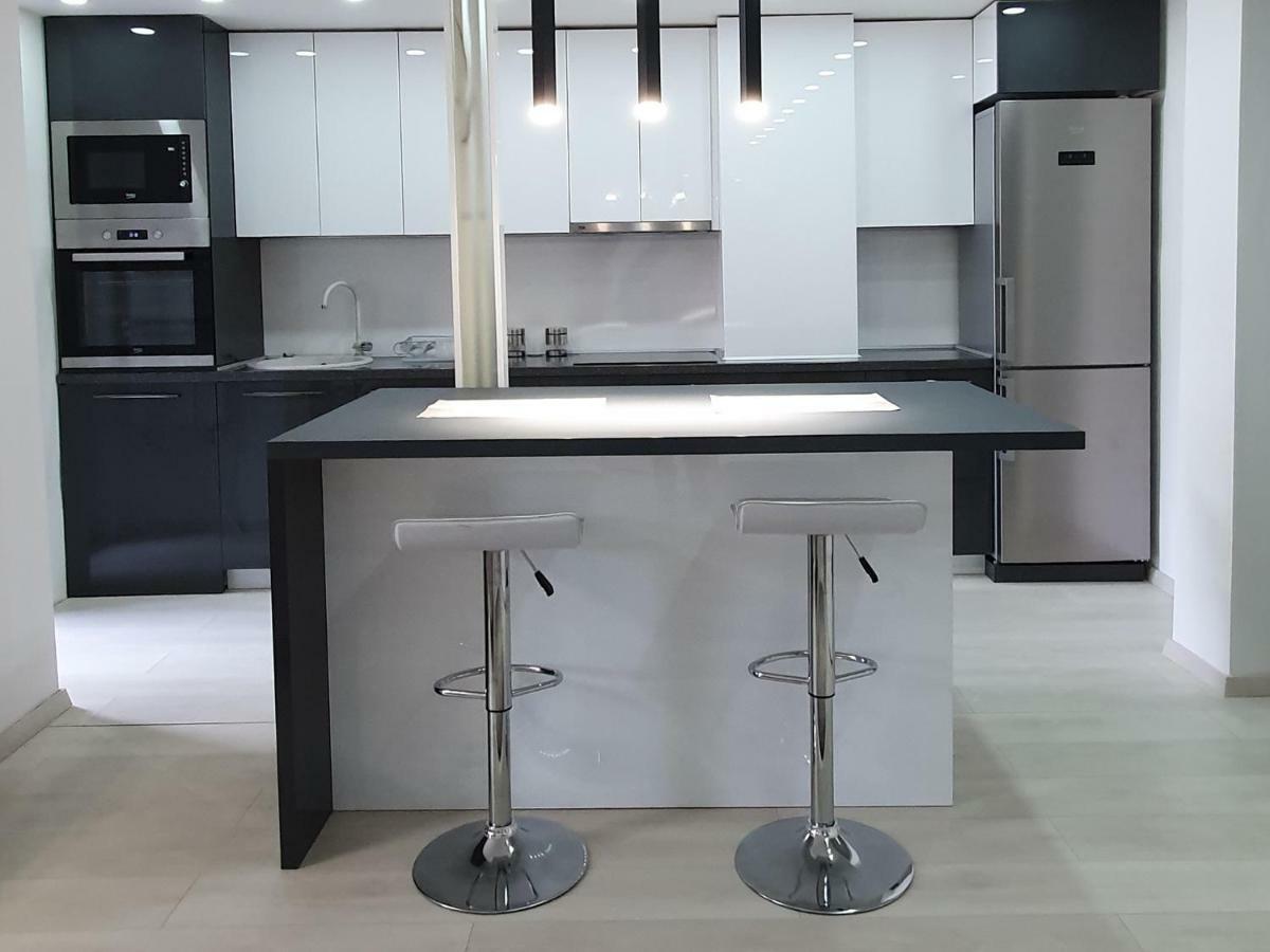 City Center Apartment Скопье Экстерьер фото