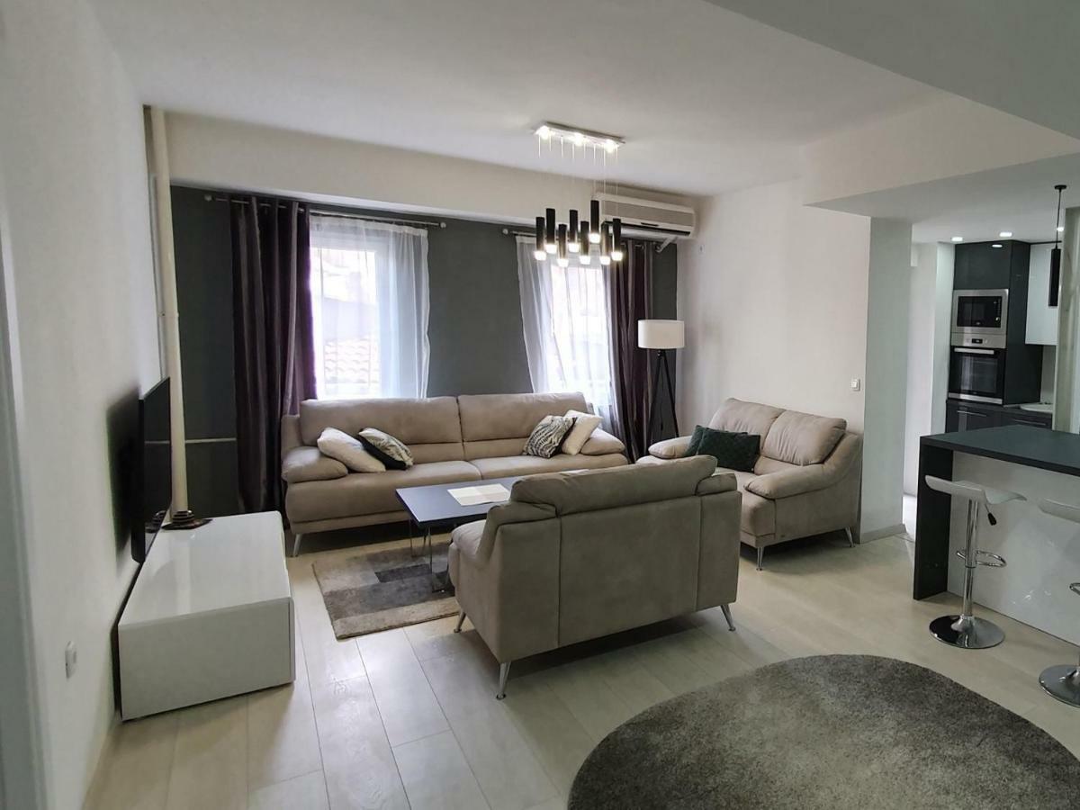 City Center Apartment Скопье Экстерьер фото